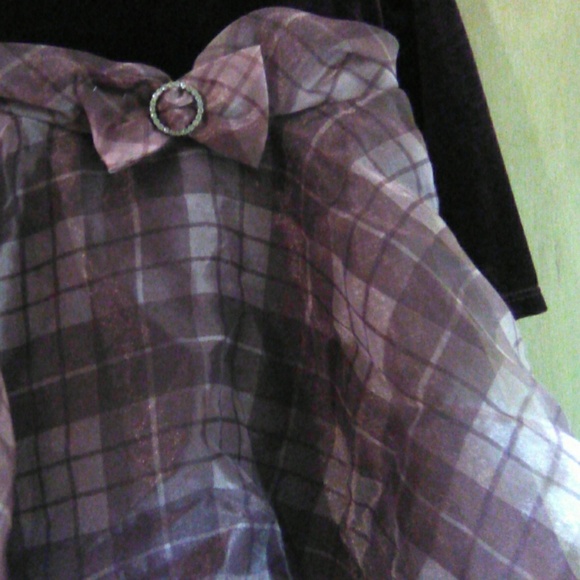 Dress - Picture 2 of 5